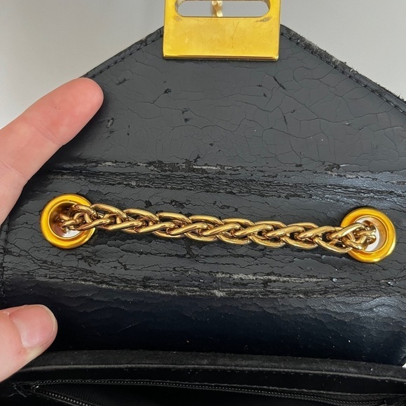 Browns Shoes Made in Canada Small Black Velvet Purse Gold Chain and Hardware - Picture 12 of 14